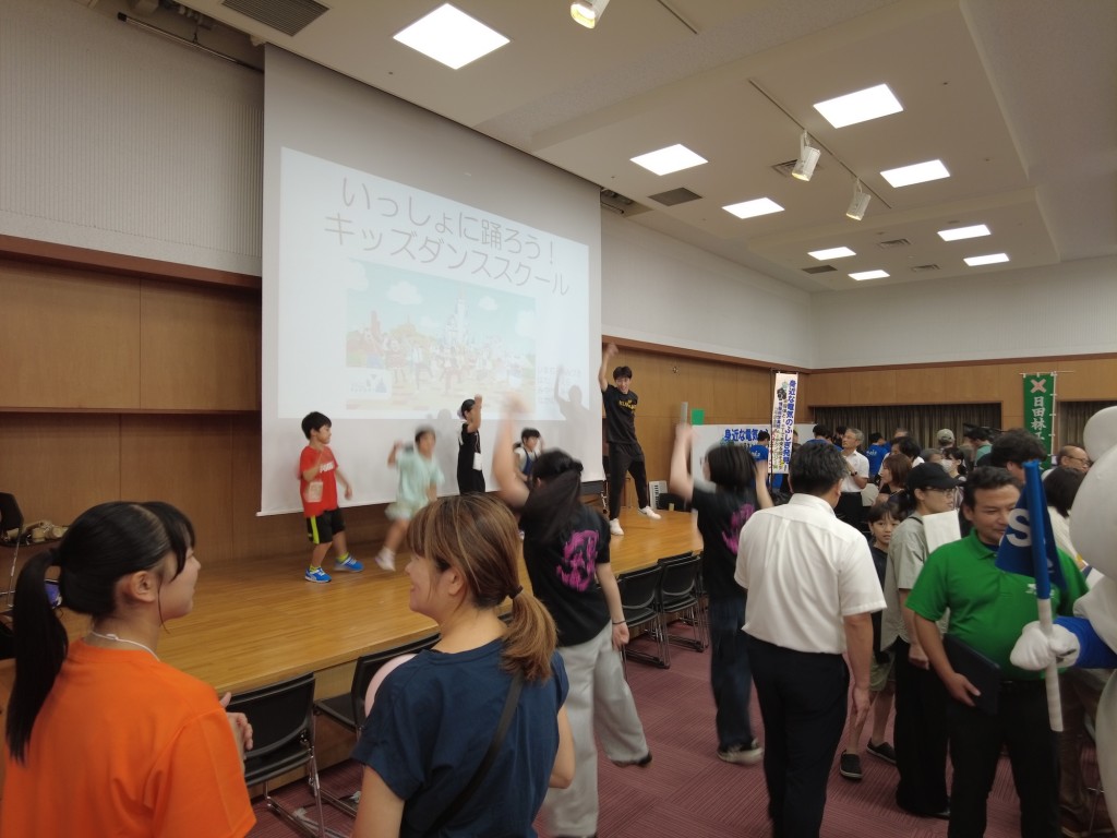 子どもたちとダンス くらふとりんく 2025