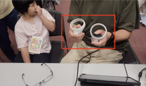 コントローラー左右反対で操作中